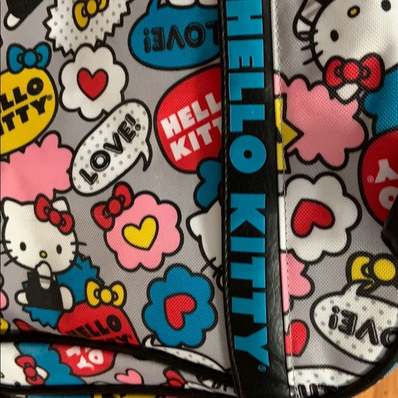 Hello Kitty Duffle Bag with Trolley Handle - Picture 2 of 11